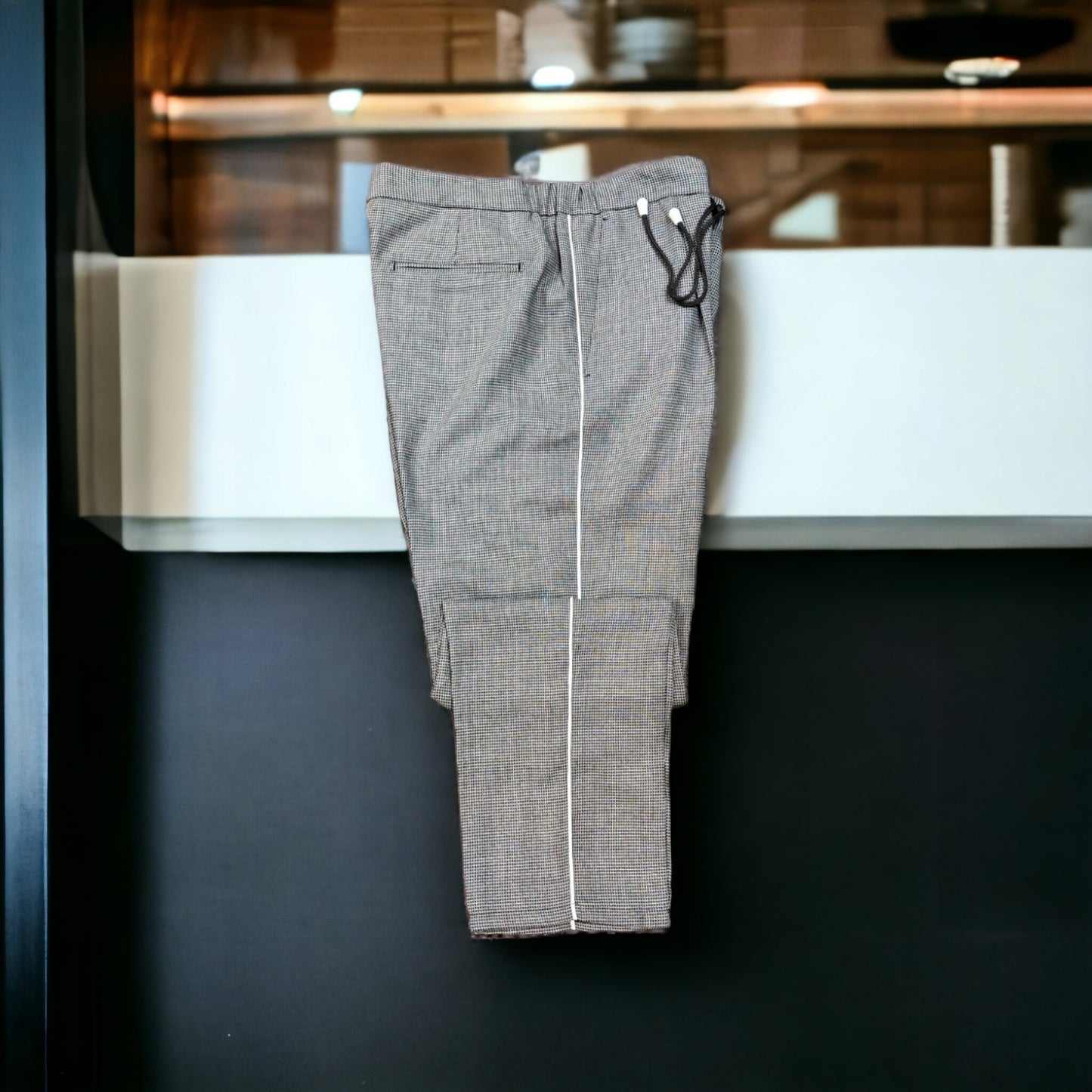 Pantalon cu siret