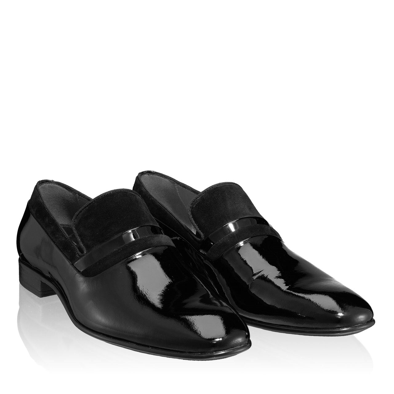 Pantofi eleganti barbati din piele lacuita si piele intoarsa.