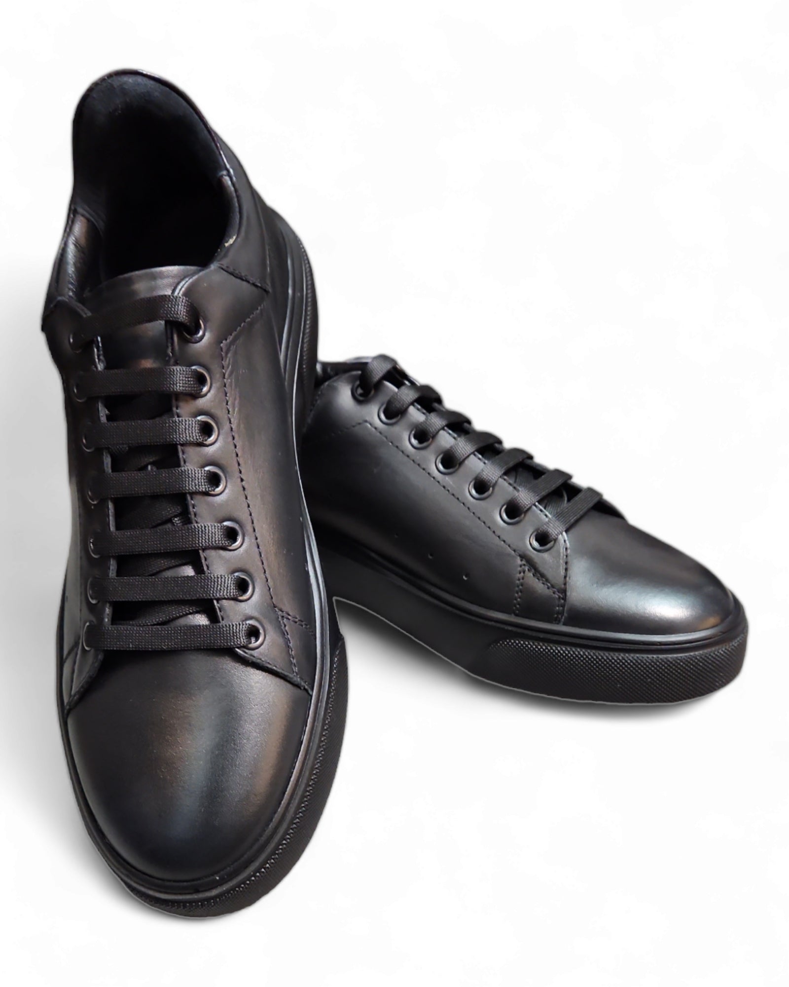 Sneaker negri din piele naturala