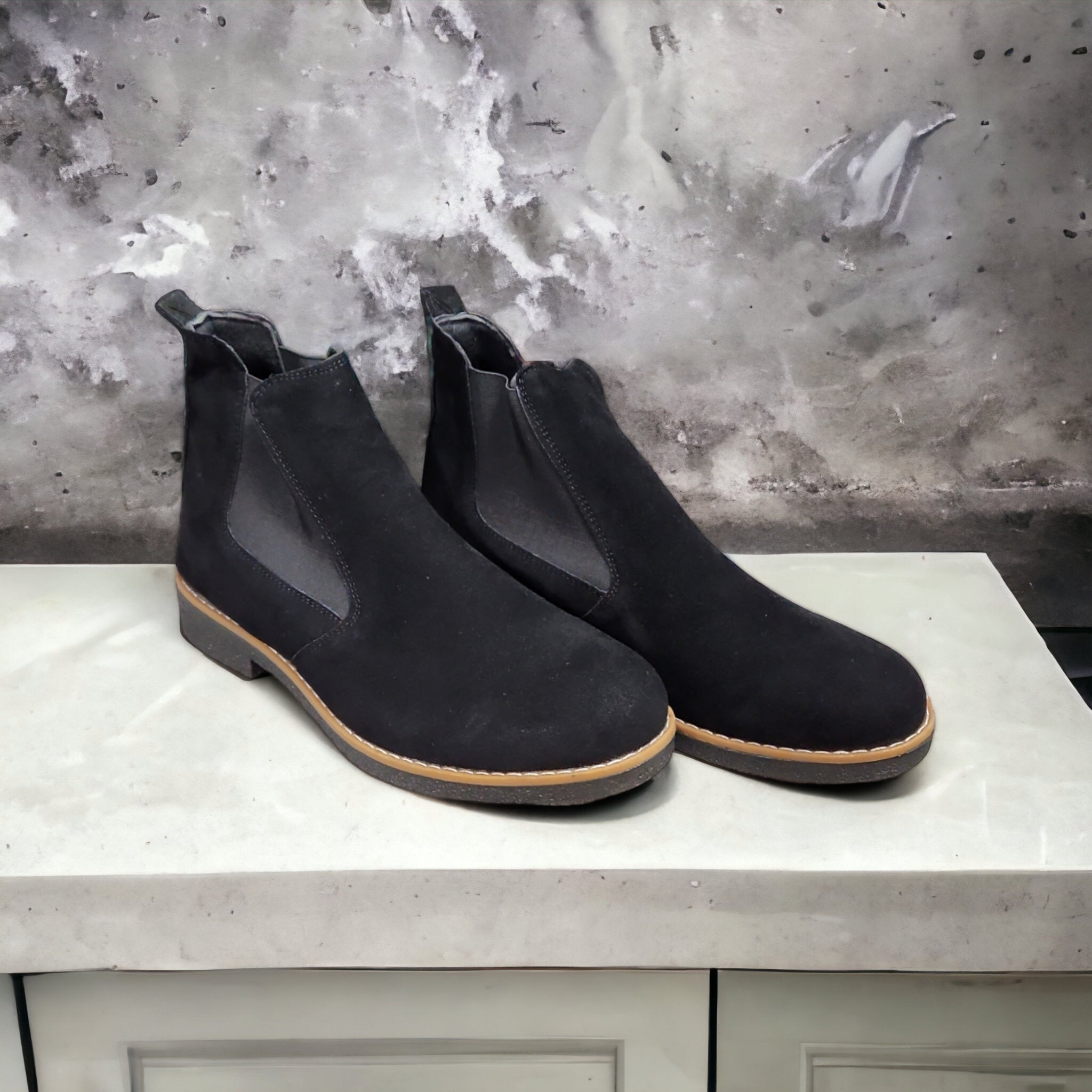 Ghete CHELSEA PIELE  INTOARSA NEGRU